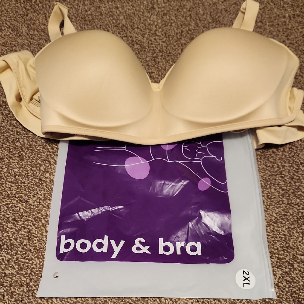 Body and Bra 2XL Women's Tan Padded Bra